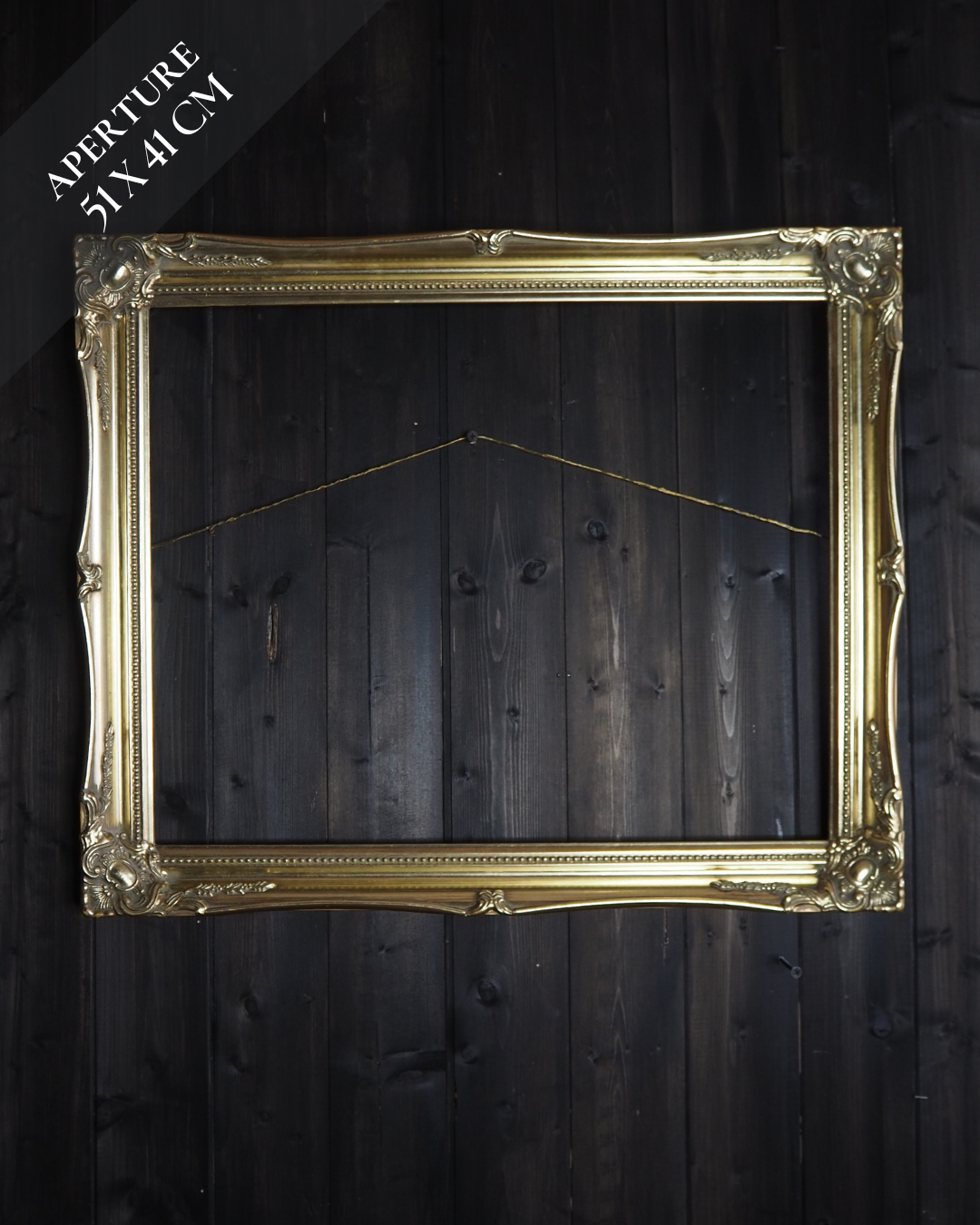 The Chambord – Vintage Gold Ornate Medium Frame Collection