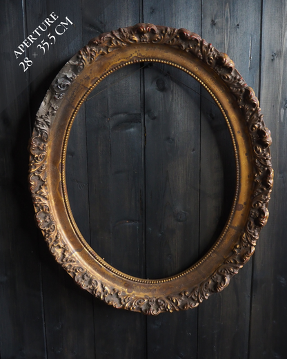 The Lacock – Authentic Antique Victorian Ornate Gilt Oval Frame