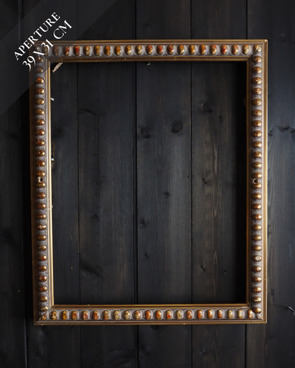 The Bobbin – Solid Wooden Distressed Ornate Gilt Frame