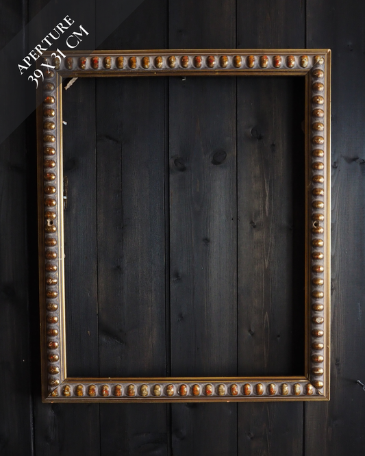 The Bobbin – Solid Wooden Distressed Ornate Gilt Frame