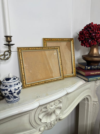 Vintage Unique Bohemian Florique Frame Set