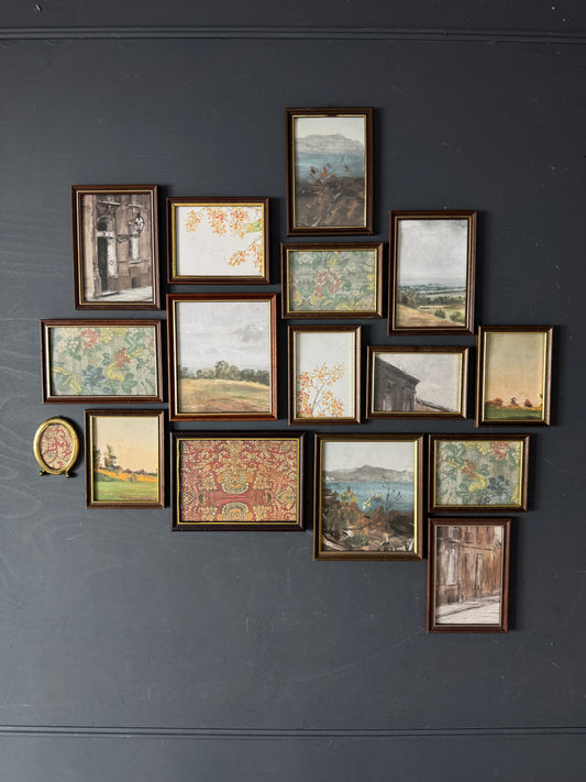Vintage Themed Gallery Wall Set with Mix of Wooden Mini Frames ( x 16 )