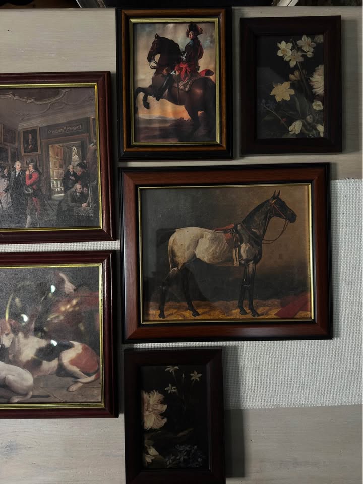 Vintage Victorian Themed Gallery Wall Set : Prints + Mix of Mahogany Frames ( x10 )