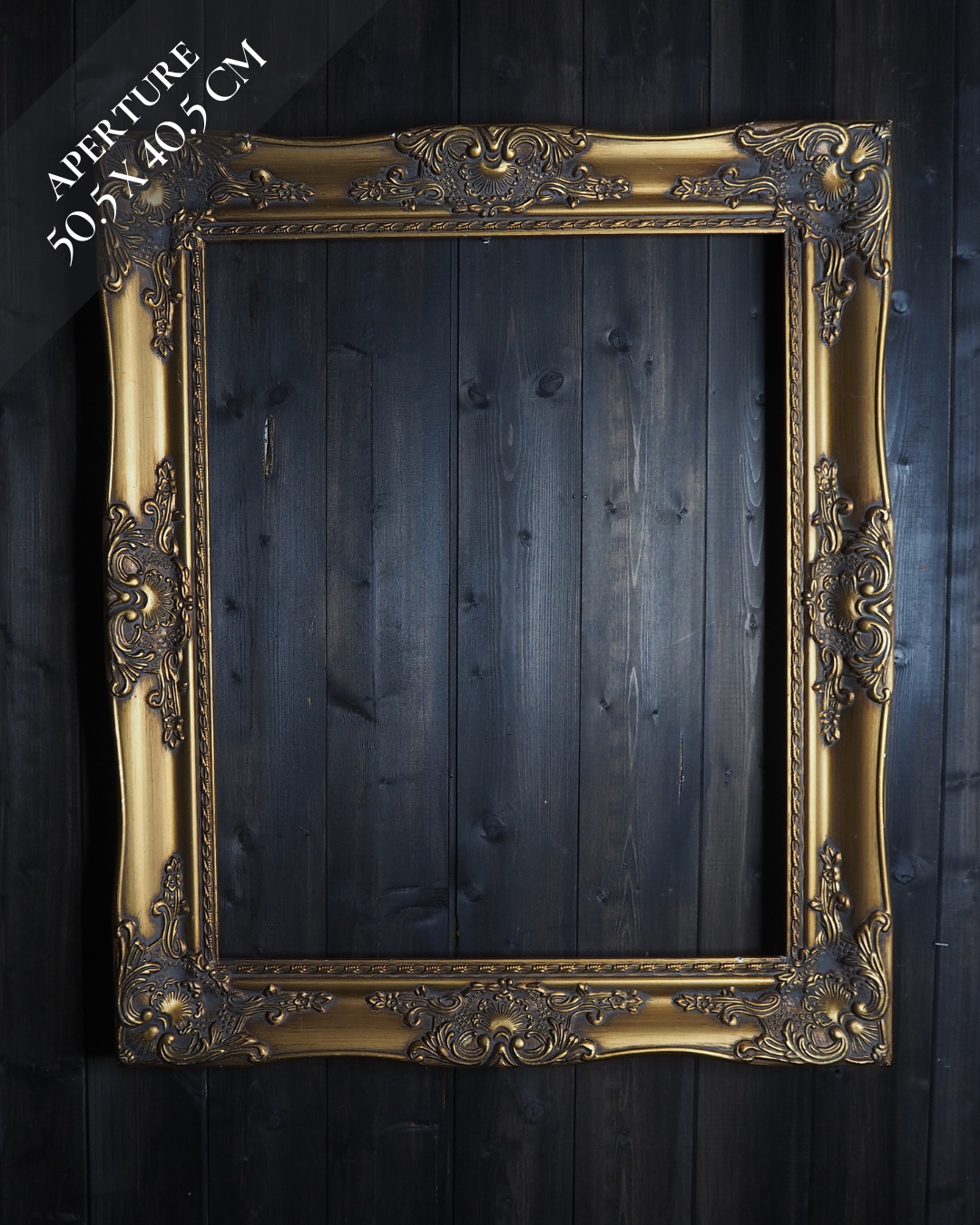 The Ibiza Collection – Vintage Gilt French Louis-Style Ornate Gold Frames A
