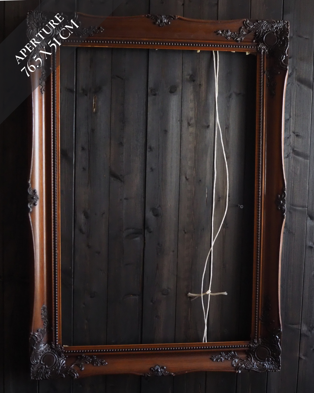 The Montclair – Vintage Ornate Louis Style Wooden Frame