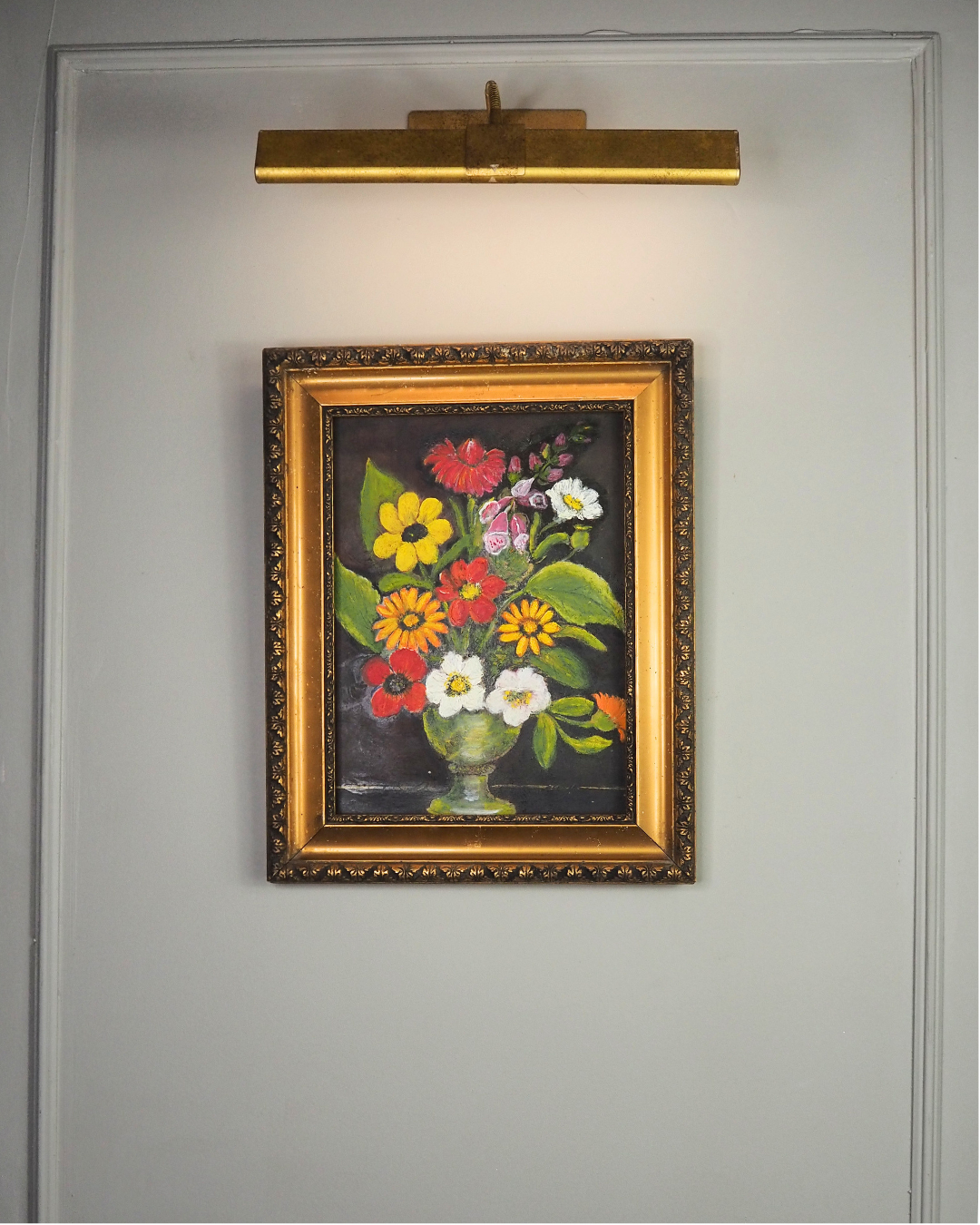 Golden Grandeur Blooms - Vintage Oil Painting in Hungarian Ornate Frame