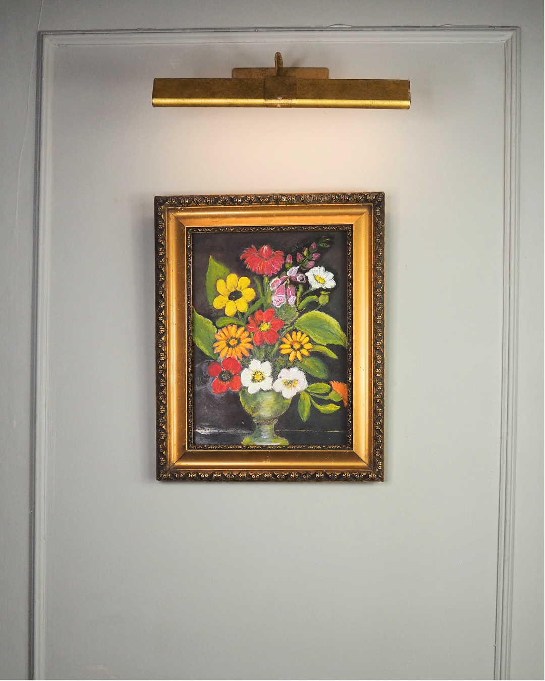 Golden Grandeur Blooms - Vintage Oil Painting in Hungarian Ornate Frame