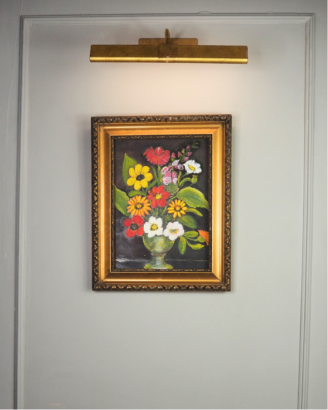 Golden Grandeur Blooms - Vintage Oil Painting in Hungarian Ornate Frame