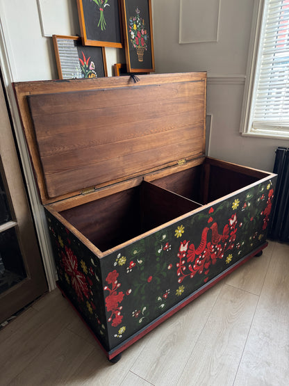 Large Vintage Hungarian Hand-Painted Folk Blanket Box / Toy Storage Chest