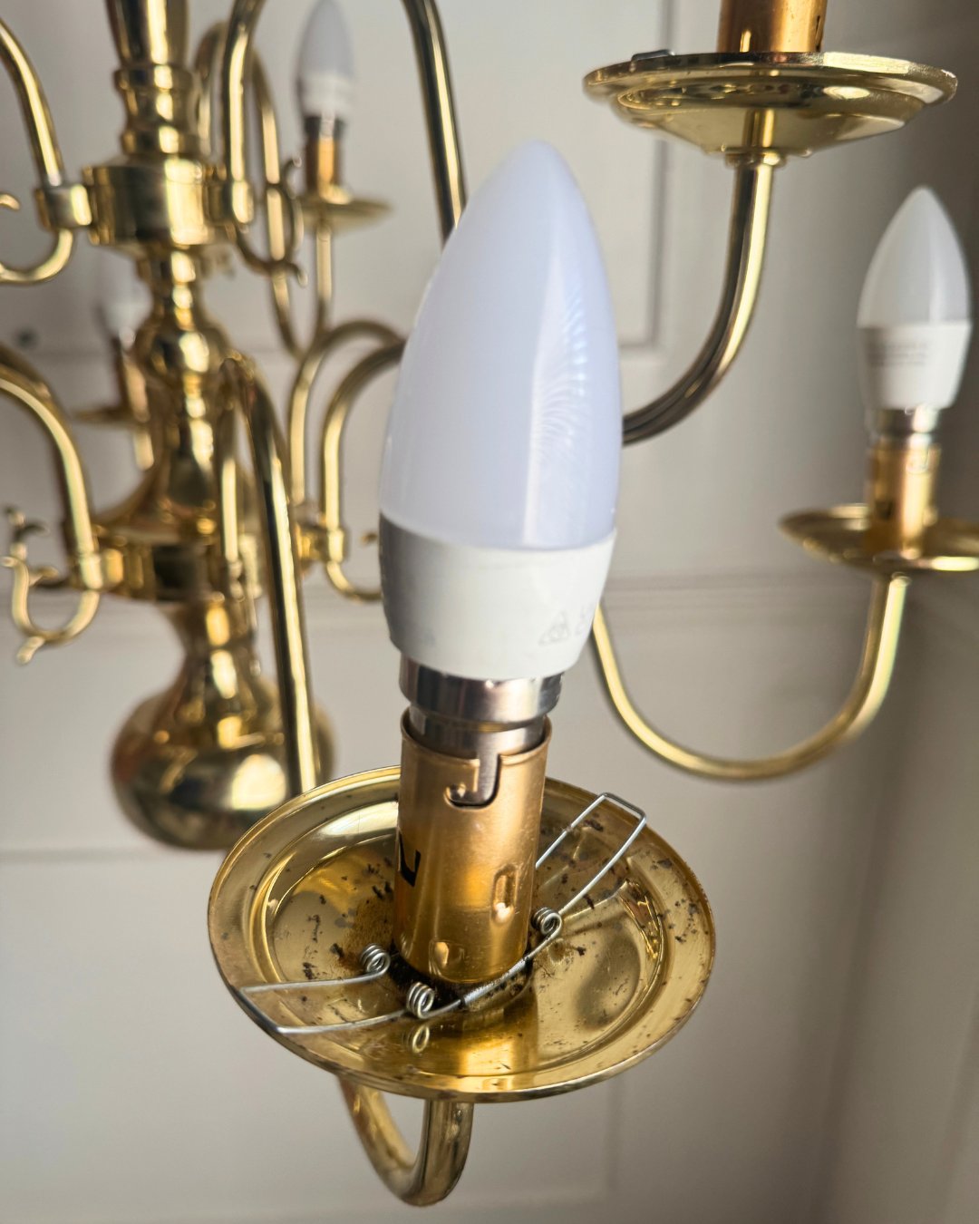 Vintage Dutch Brass Chandelier – 9 Light Baroque Style Ceiling Lighting