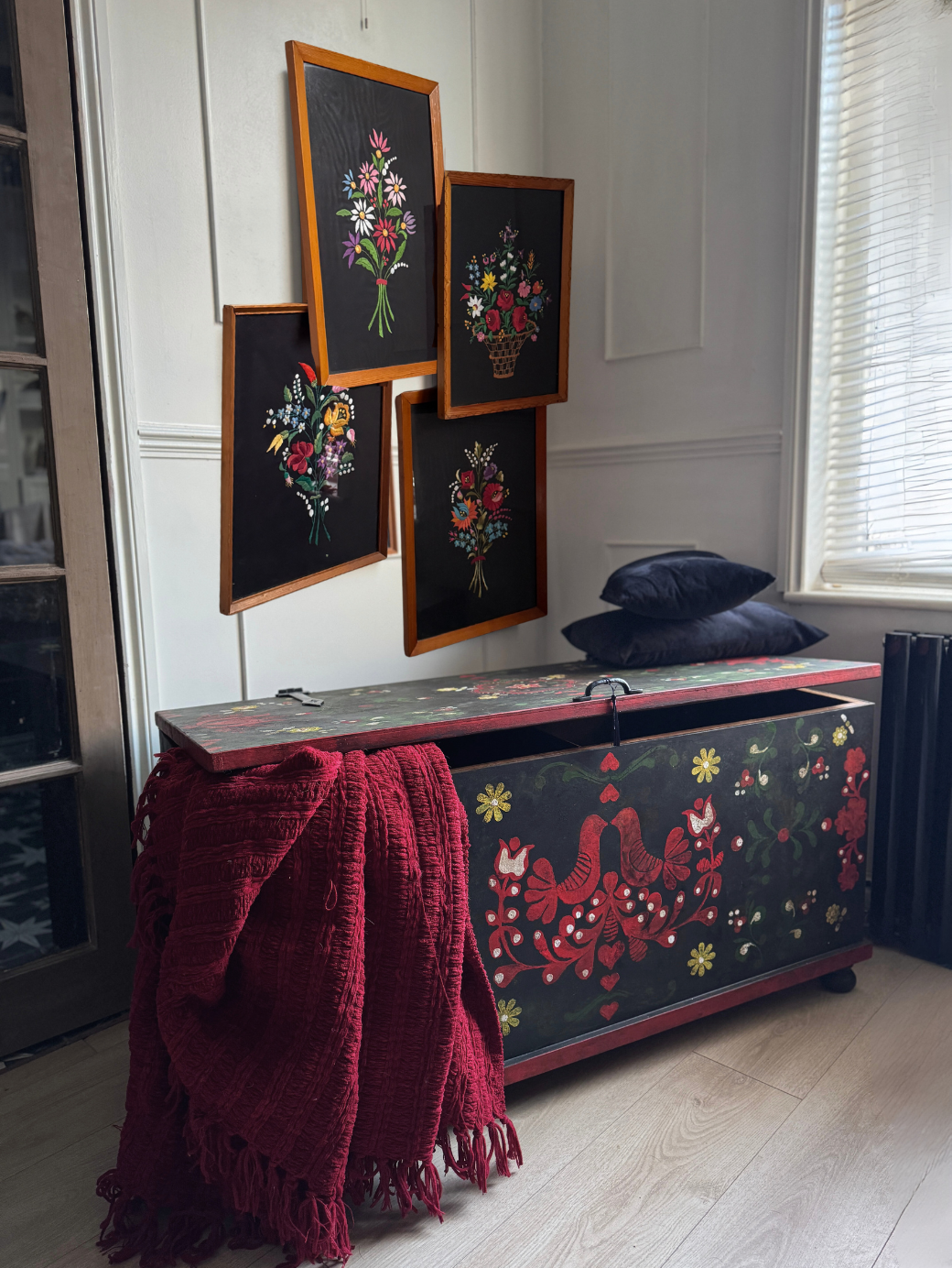 Large Vintage Hungarian Hand-Painted Folk Blanket Box / Toy Storage Chest