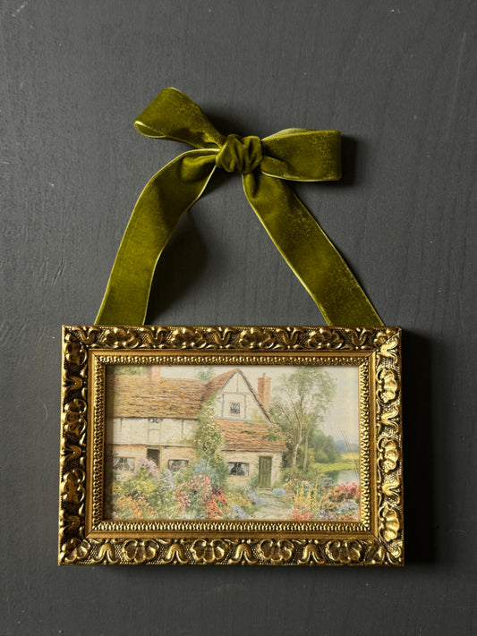 Opulent Knots – Velvet Ribbon Bows for Elegant Styling - Olive Green