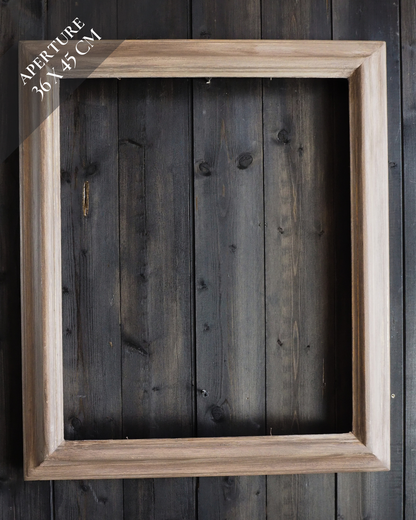Vintage Mix of Wooden Frame Collection– Job lot ( 5 )- Rustic Wall Set