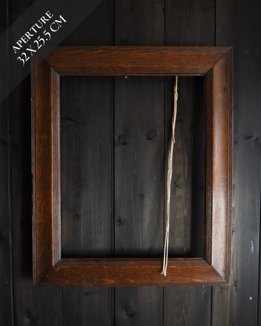 The Balmoral – Antique Solid Small Wood Frame