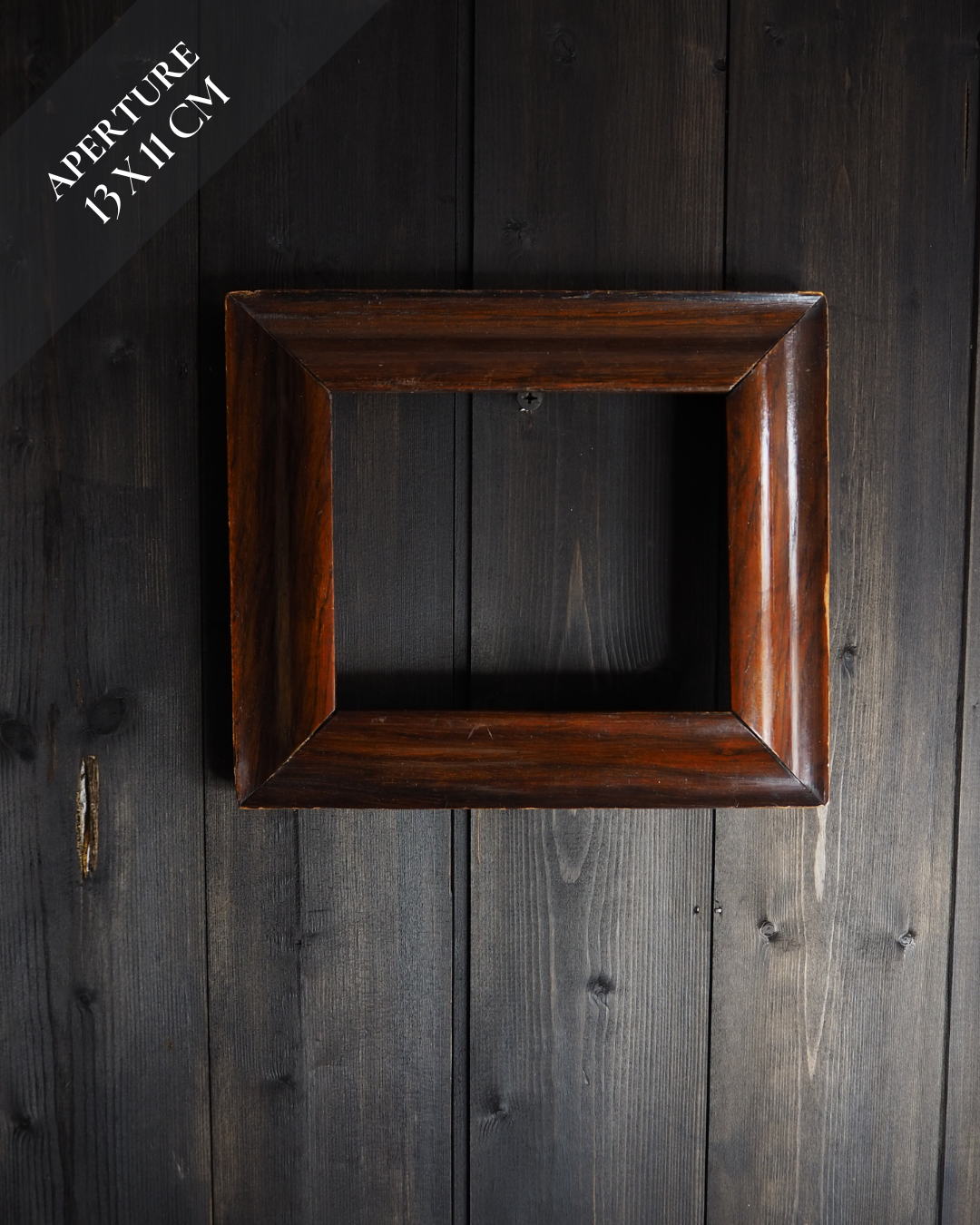 The Alpine Heritage – Victorian Carved Mini Wooden Frame