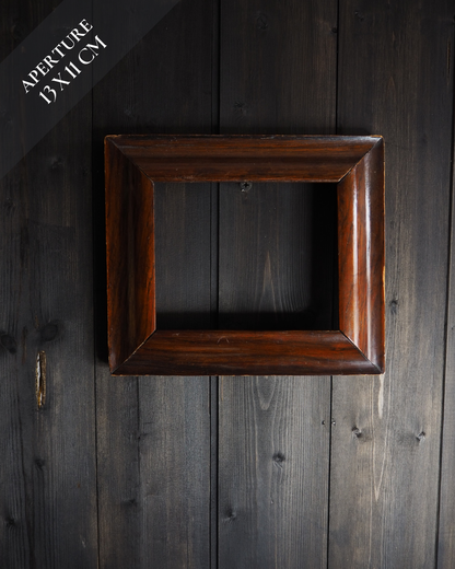 The Alpine Heritage – Victorian Carved Mini Wooden Frame