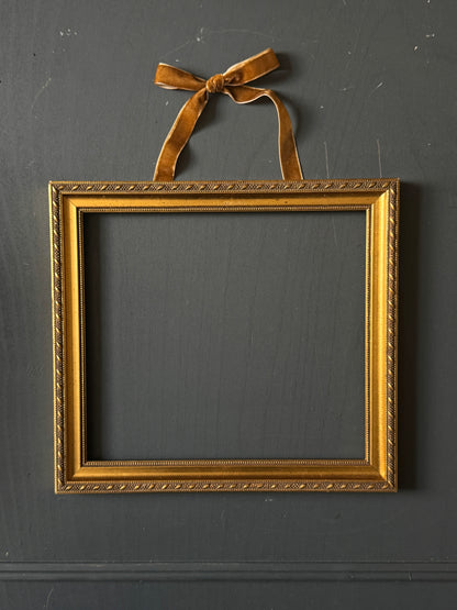 Opulent Knots – Velvet Ribbon Bows for Elegant Styling -  Light Brown
