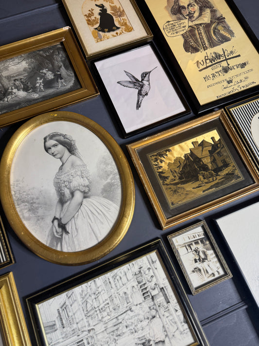 Noir Elegance Collection – Vintage Gallery Wall Set