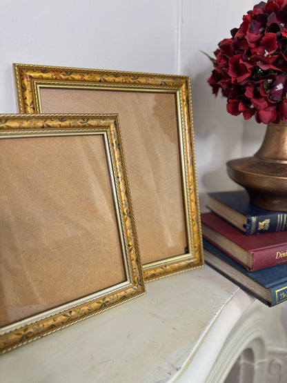 Vintage Unique Bohemian Florique Frame Set