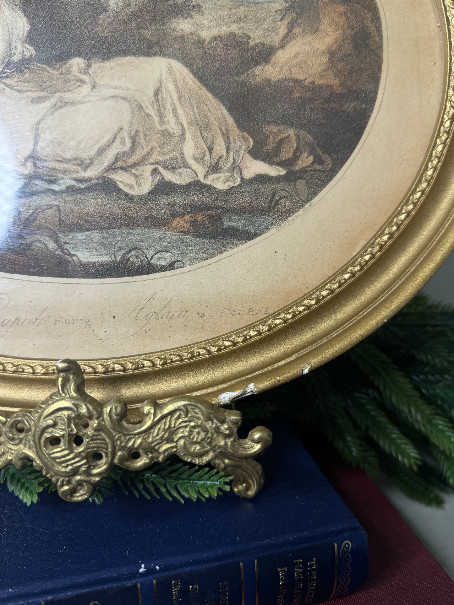 Vintage Stipple Engraving 'Cupid': Oval Giltwood Frame Wall Art