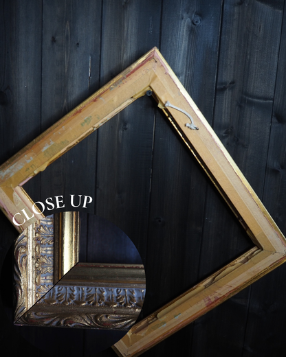 The Mirellan – Vintage Gilt Wood Frame Collection S/M