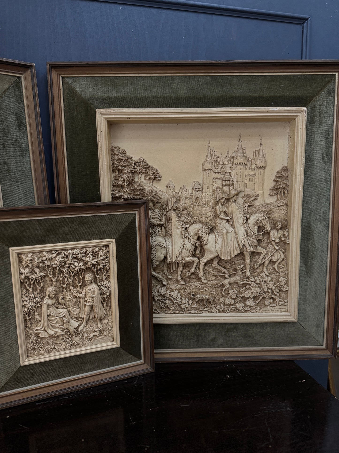 Vintage D.H. Moreton 1979 Marcus Designs Wall Plaque | Romantic Courtship Scene | Woodland Animals | 3D Raised Relief Art