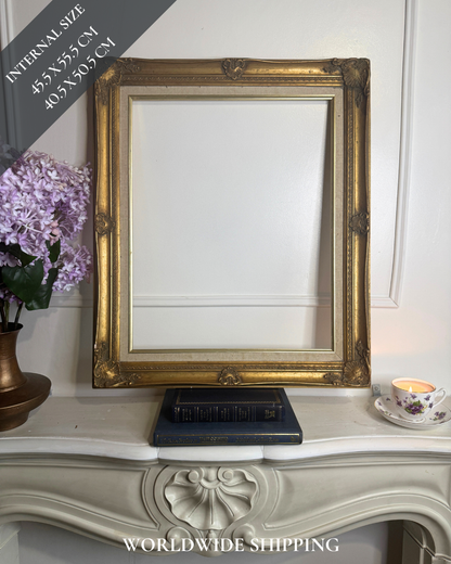 Antique Gold Ornate Swept Medium Frame: Elegant French-Style Gilt Decor (64 x 54 cm)