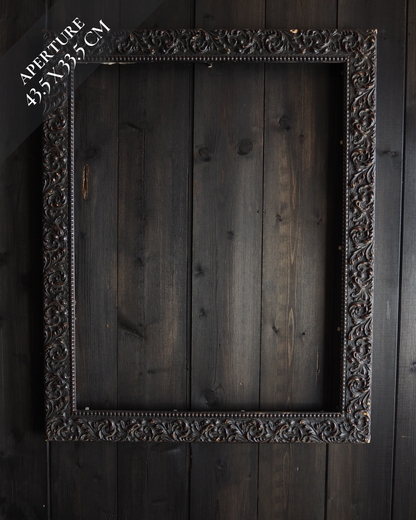 The Belgravia - Rustic Black Ornate Frame with Gilt Detail