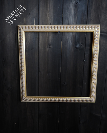 The Accent - Ridged Edge Vintage Frame Collection– Blue & Gold, Pink 60s–70s Style