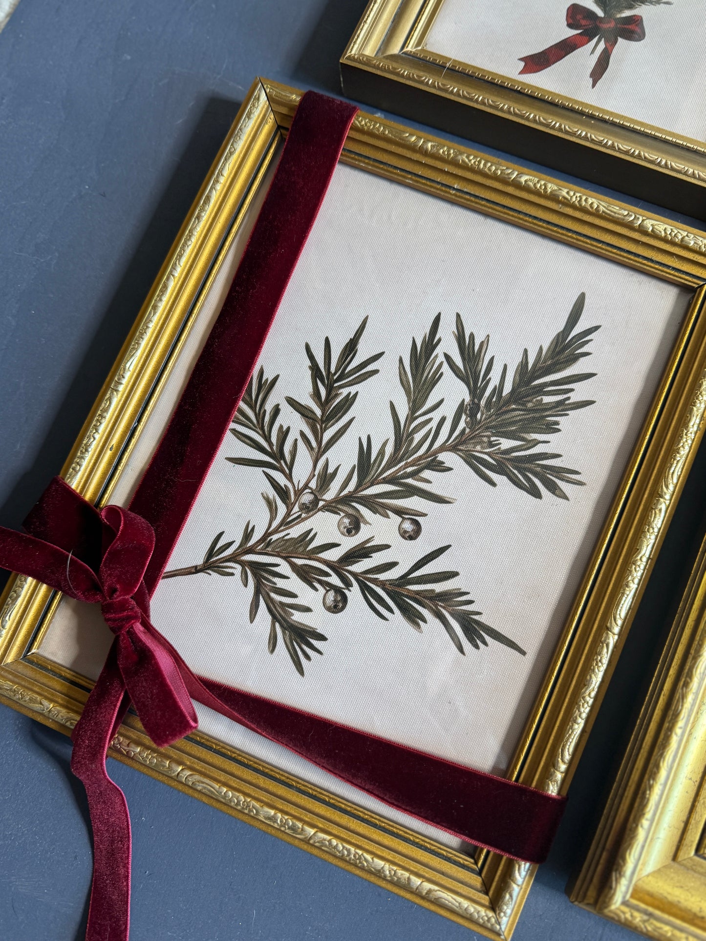 The Golden Noel Collection – Luxe Vintage Christmas Gallery Wall Set