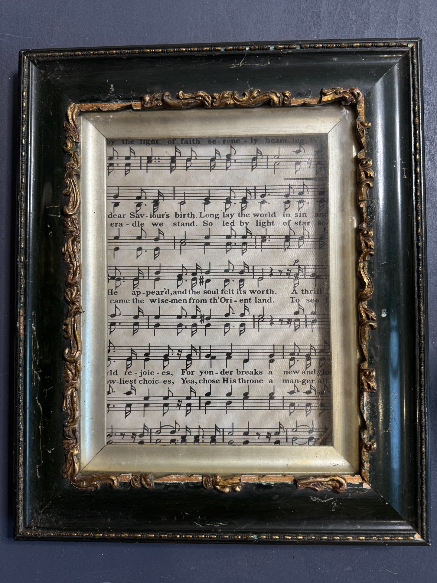 Antique Victorian Gilt Greenl Small Frame