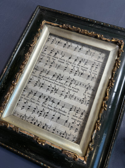 Antique Victorian Gilt Greenl Small Frame