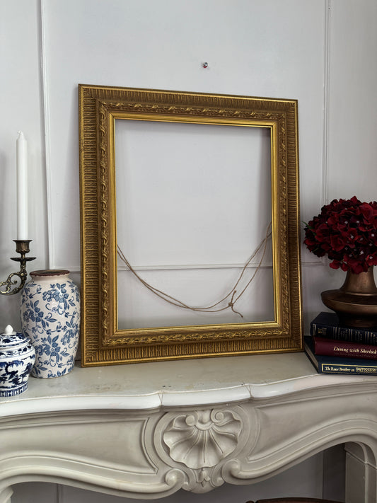 French-Style Accent Decorative Delaroux Frame