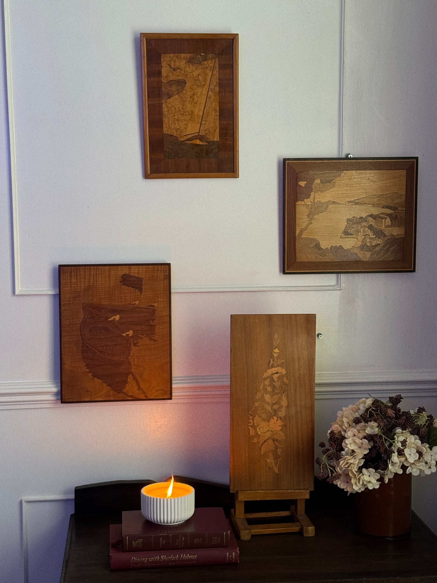 Italian Inlaid Musical Vintage Wooden Table / Jewellery Holder with Lid