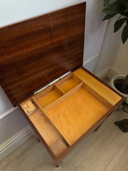 Italian Inlaid Musical Vintage Wooden Table / Jewellery Holder with Lid