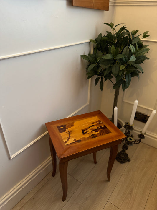 Italian Inlaid Musical Vintage Wooden Table / Jewellery Holder with Lid