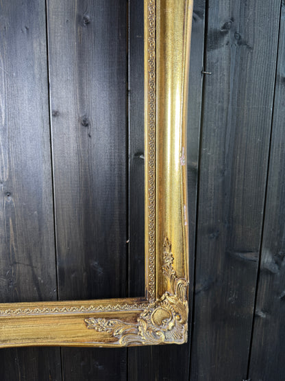 The Sorélle – Vintage Gold Louis Style Ornate Frame L Collection