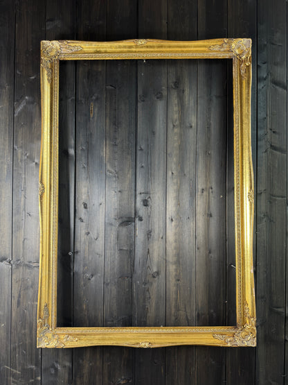 The Sorélle – Vintage Gold Louis Style Ornate Frame L Collection