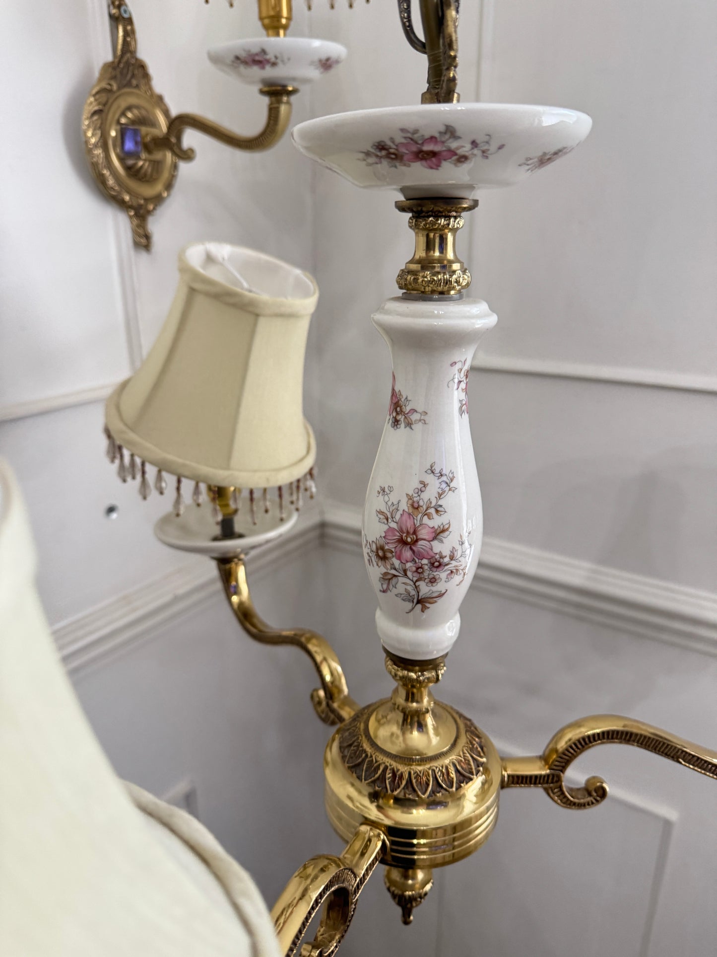 Capodimonte Style Brass and Fine Ceramic Vintage Chandelier + Wall Light Set | Porcelain White & Pink Flowers | Imported from Spain
