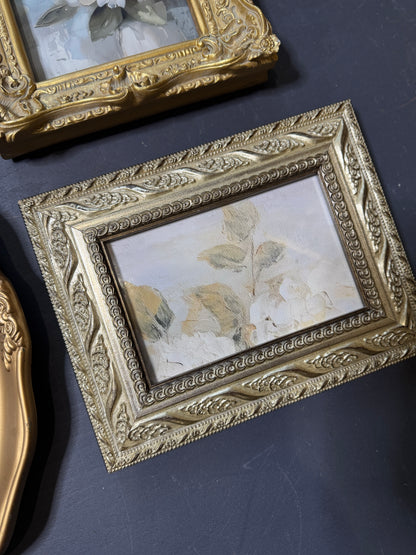 Romantic Gallery Wall Set – Oval & Ornate Vintage-Style Frames