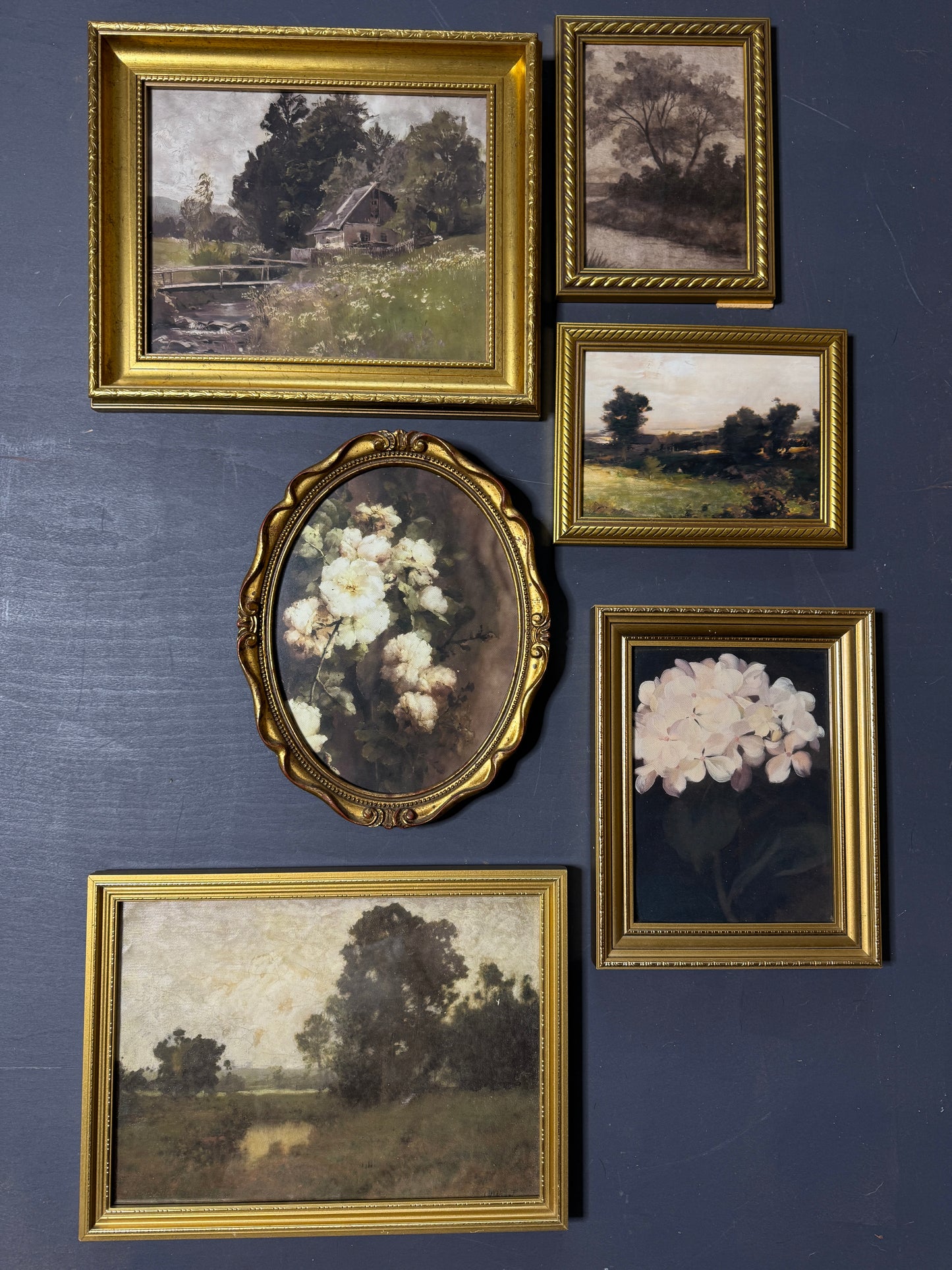 Vintage Dark-Themed Gallery Wall Set – Ornate Gold Gilt Frames