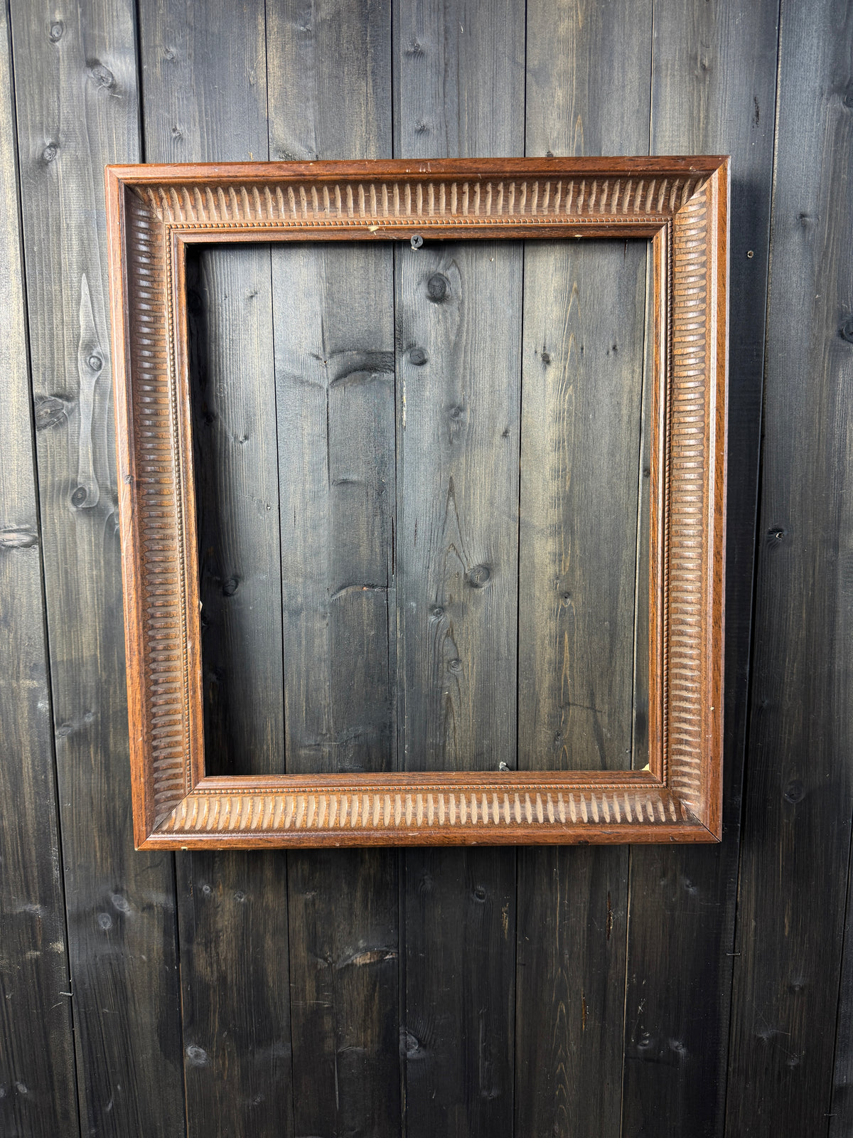Vintage Classic Fluted & Ribbed Moulding Wooden Picture Frame –  The Beaumont