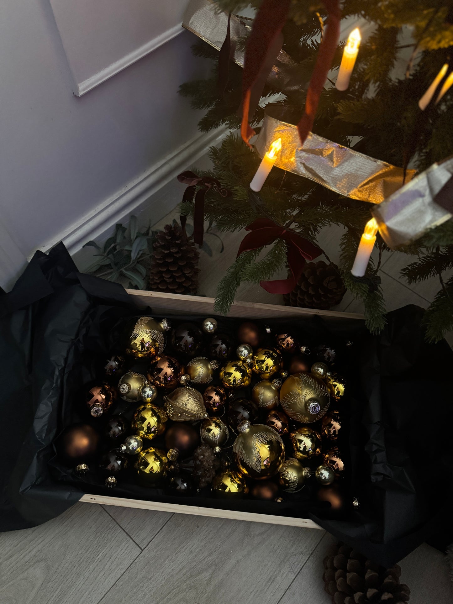 Brown Mixed-Tone European Glass Christmas Baubles – Mixed Sizes and Sets