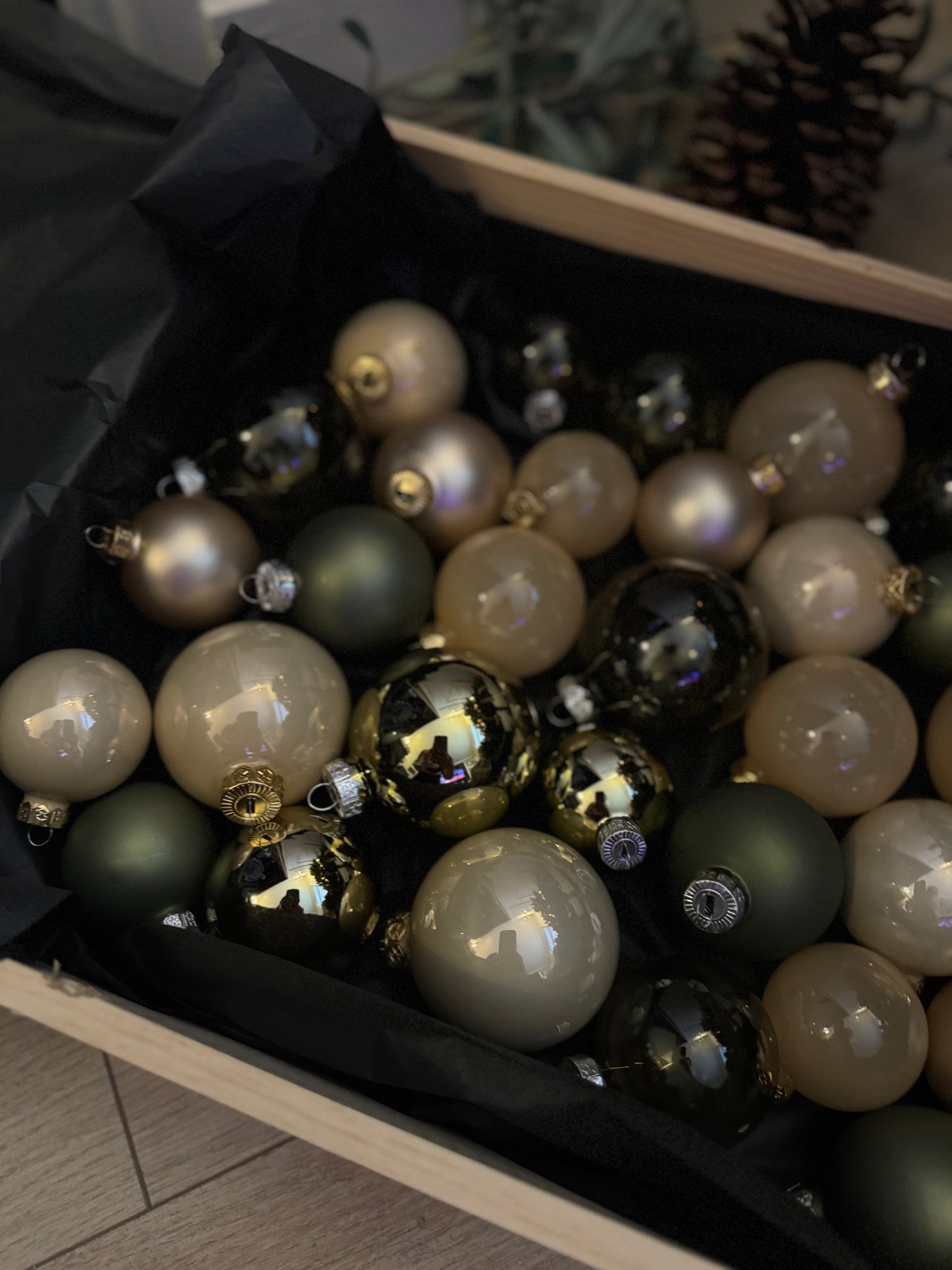 Beige & Green European Glass Christmas Baubles – Mixed Sizes, Set of 42