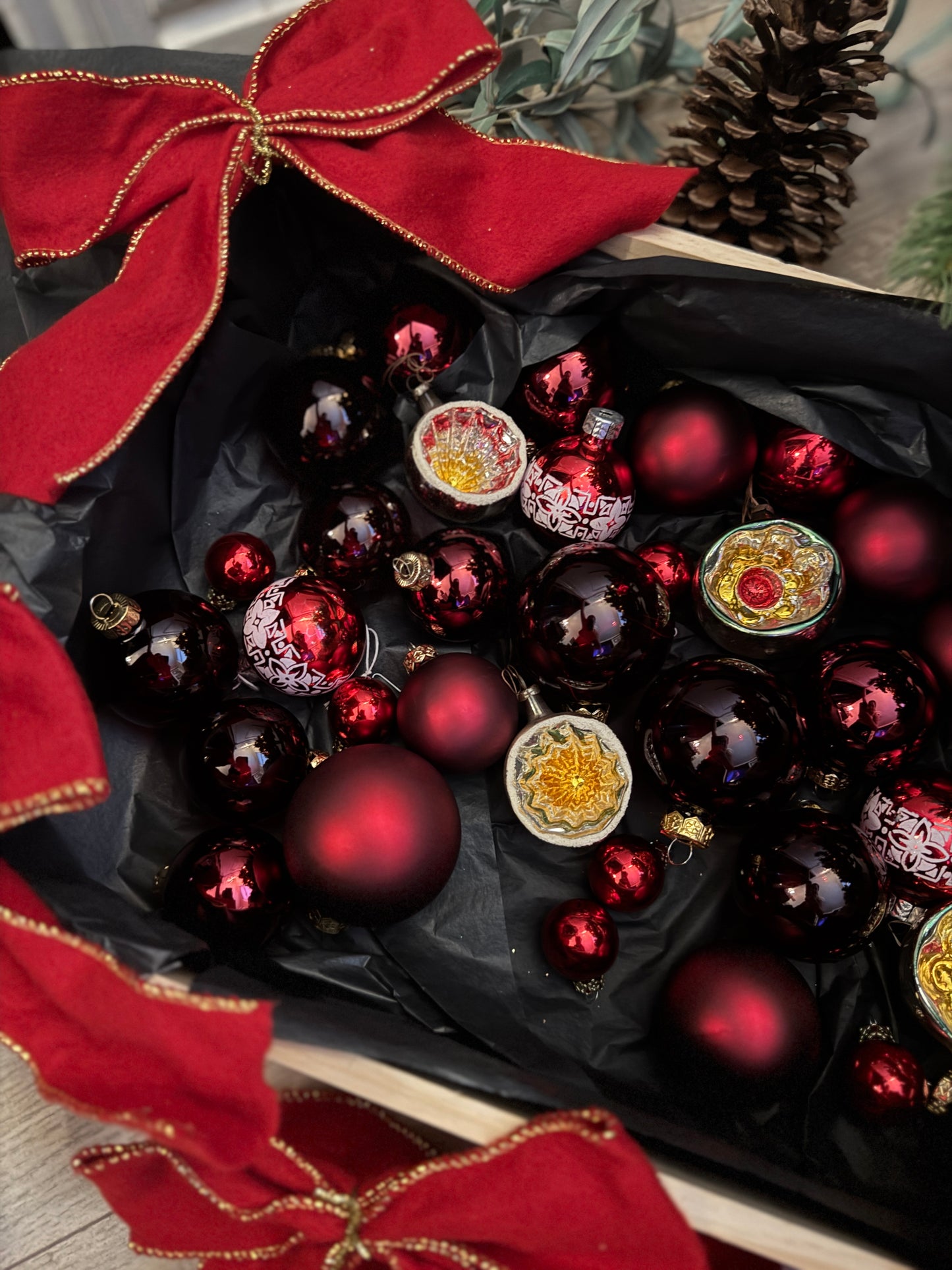 Red European Glass Christmas Baubles – Mixed Sizes , Retro , 39 Pieces