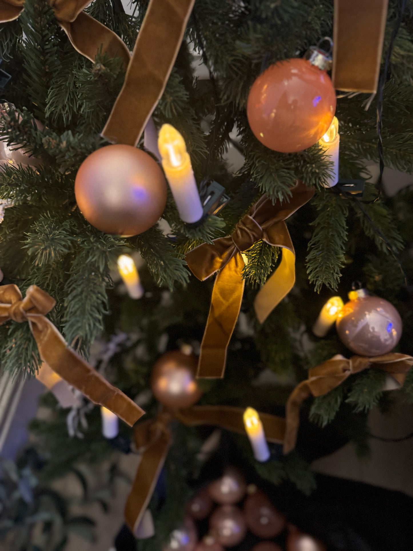 Pinky, Peach & Apricot European Glass Christmas Baubles – Mixed Sizes, Set of 42