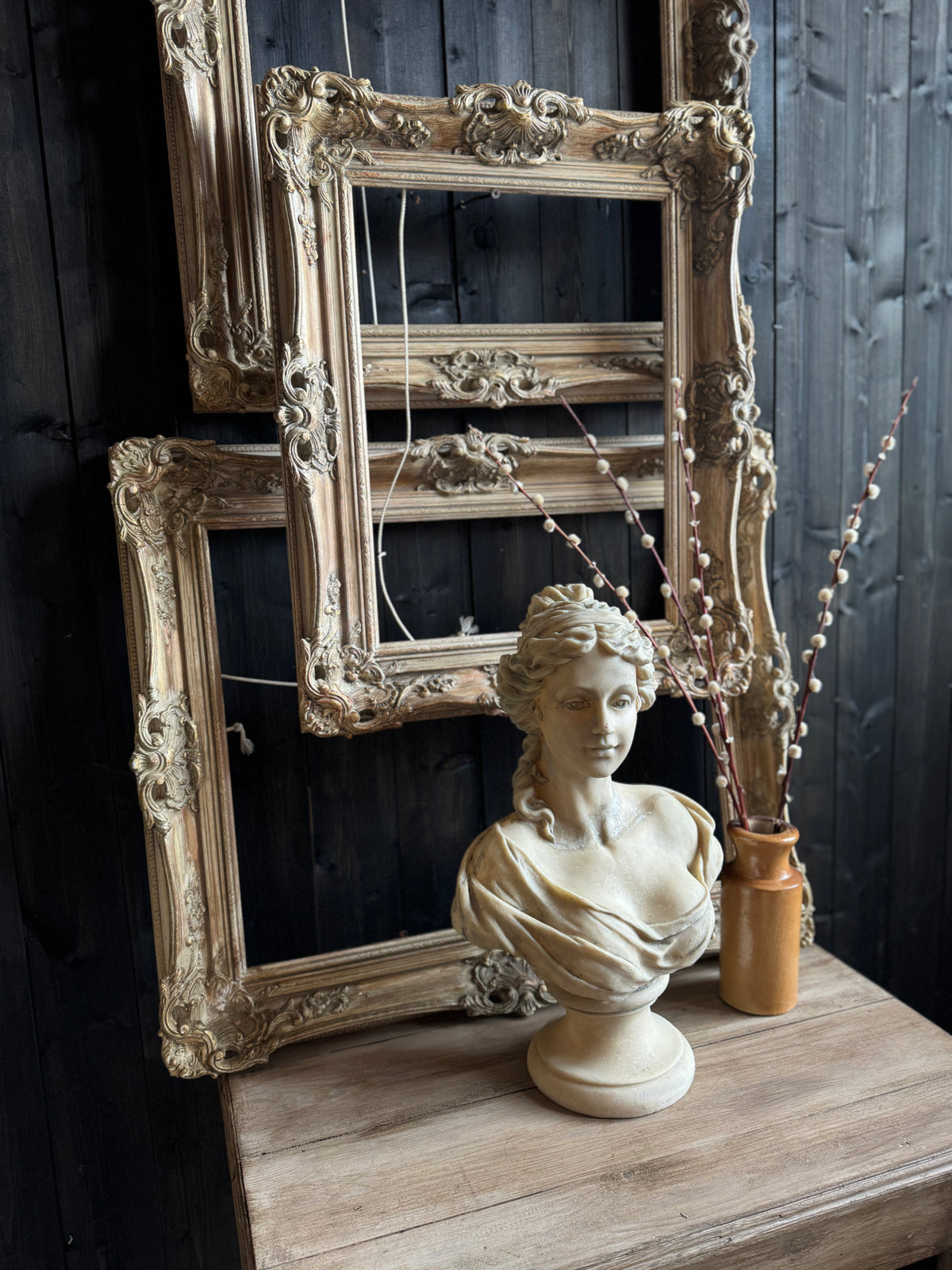 Distressed Ornate Louis Style Frame Collection – Gold & White Finish