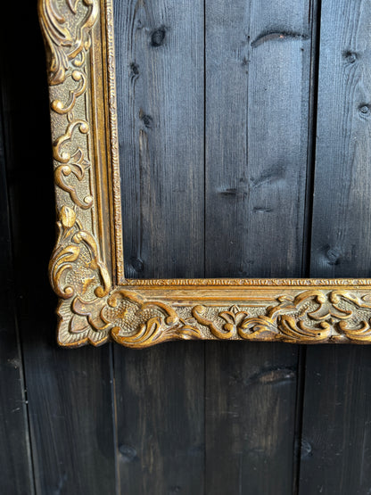 Louis Chippendale Baroque Gold  Frame  — The Aurelia