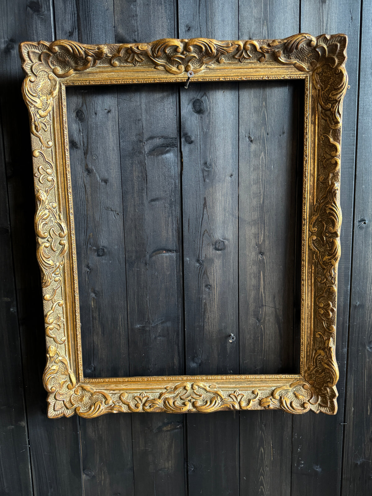 Louis Chippendale Baroque Gold  Frame  — The Aurelia