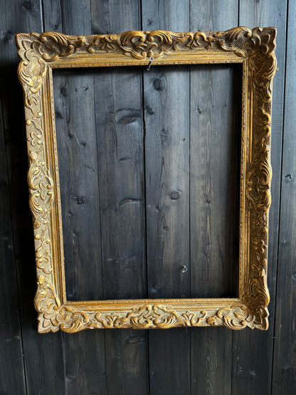 Louis Chippendale Baroque Gold  Frame  — The Aurelia